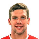 FIFA 18 Claudio Riaño 72