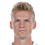 FIFA 18 Dan-Patrick Poggenberg 63